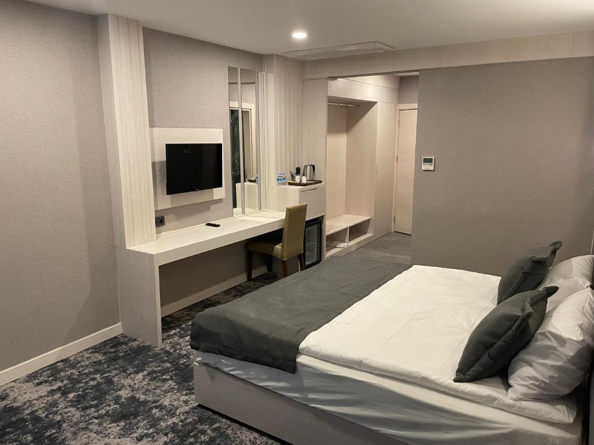 Yesilyurt Park Otel Τσόρλου Εξωτερικό φωτογραφία