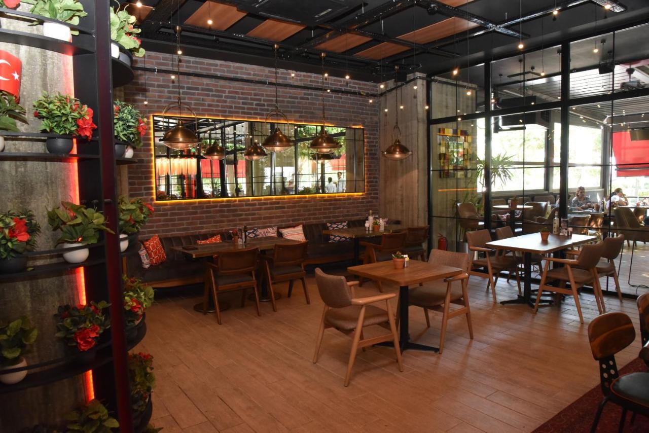 Yesilyurt Park Otel Τσόρλου Εξωτερικό φωτογραφία
